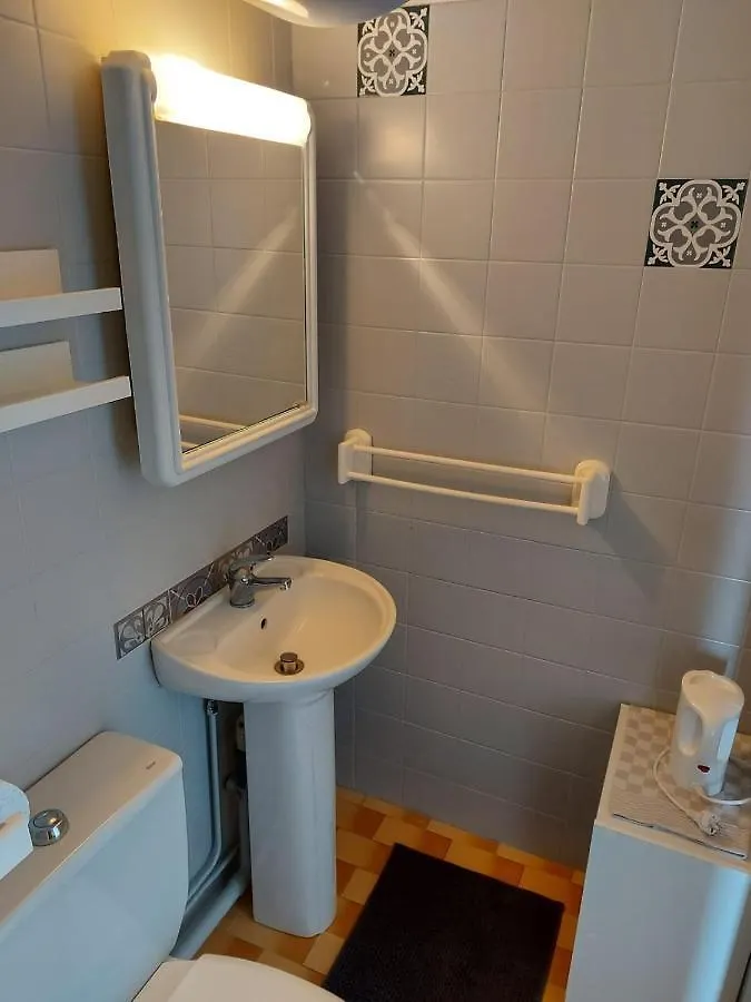 Appartement Coquet studio avec belle terrasse à La Londe-les-Maures